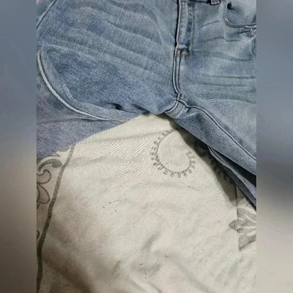 Kancan light wash distressed bottom jeans! - Picture 5 of 7